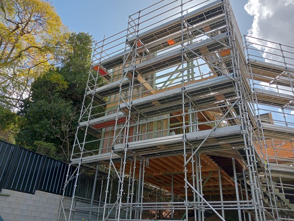 Aluminium vs. Steel Scaffolds: Which Is Right for You?